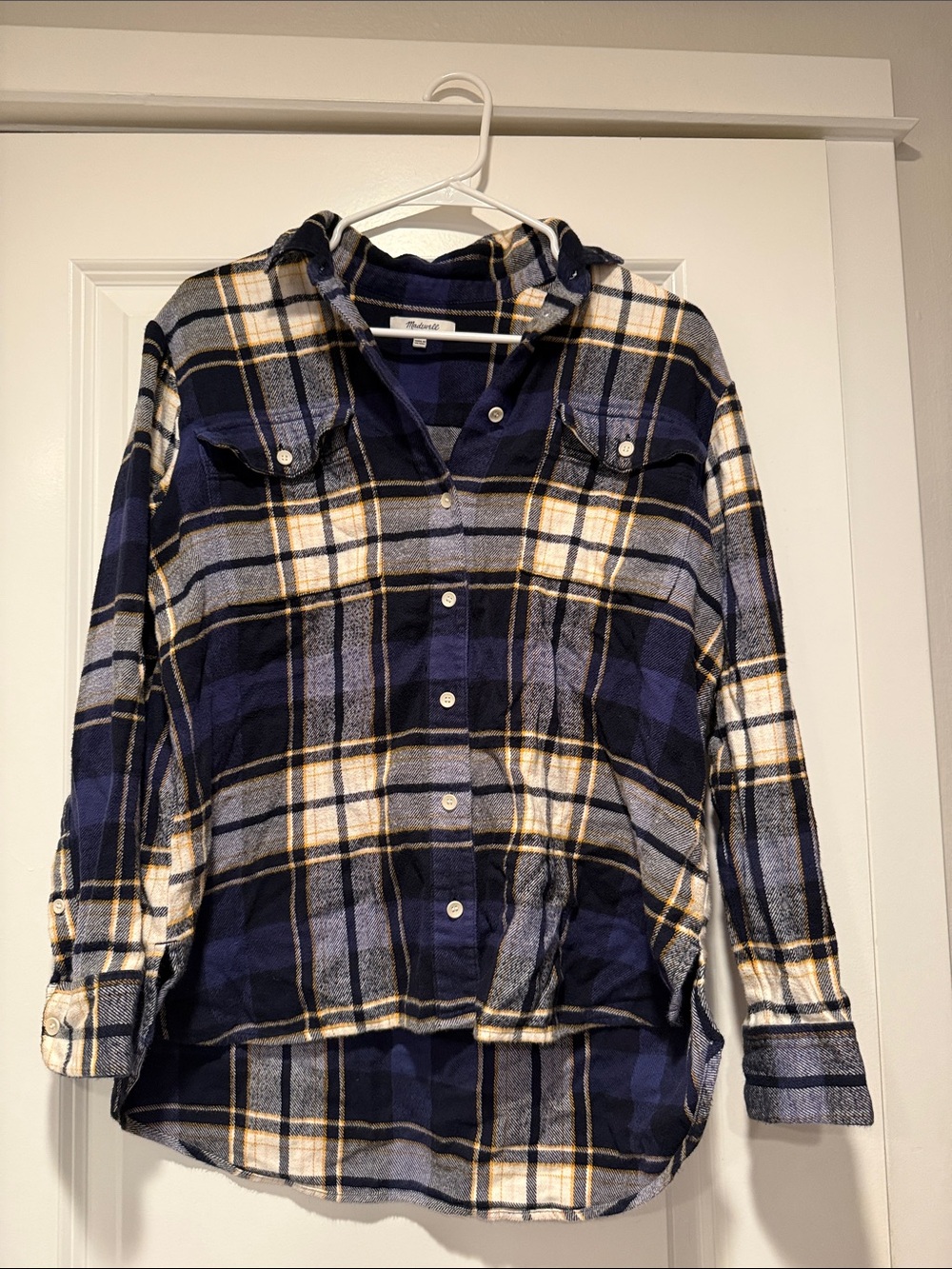 Madewell Plaid Button-Up Hooded Flannel Shirt in Navy and Cream